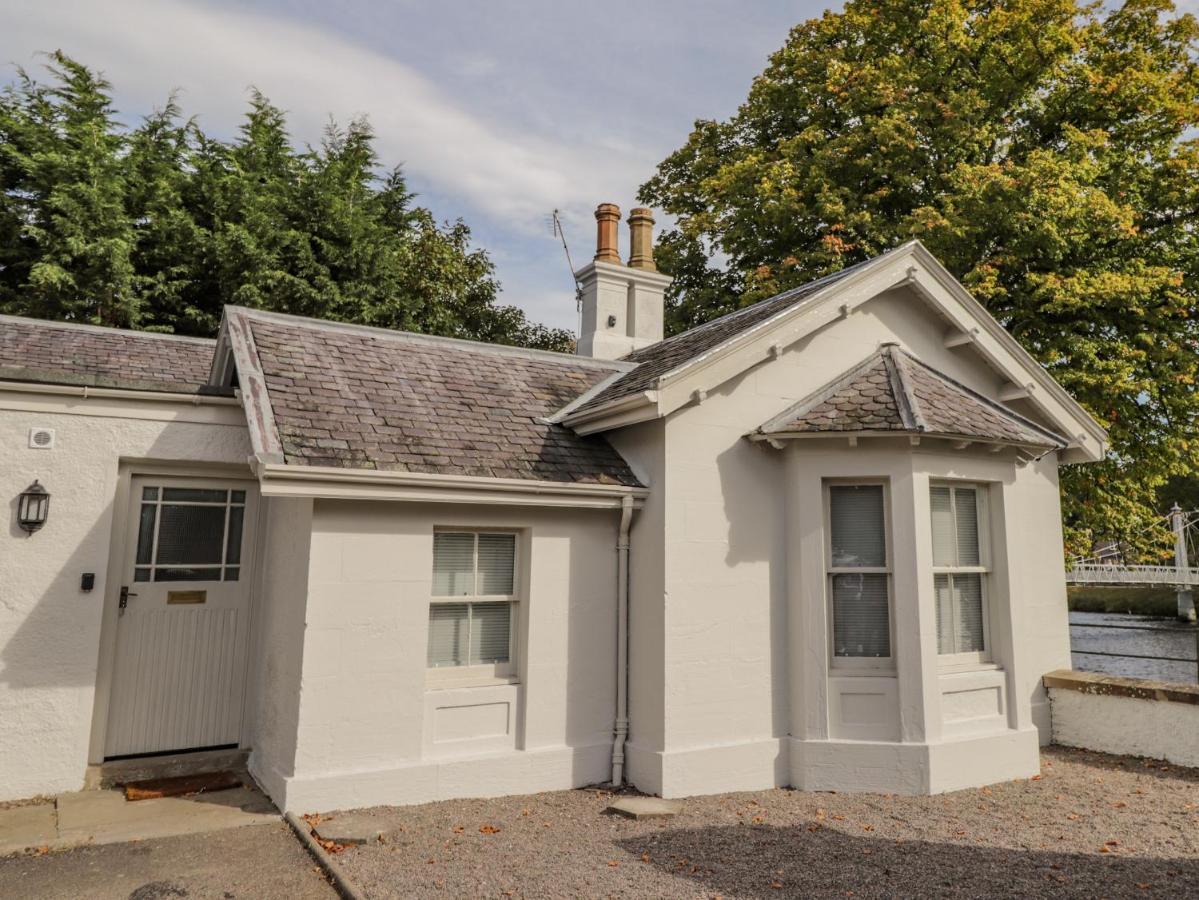 Porter'S Lodge Inverness Exterior photo